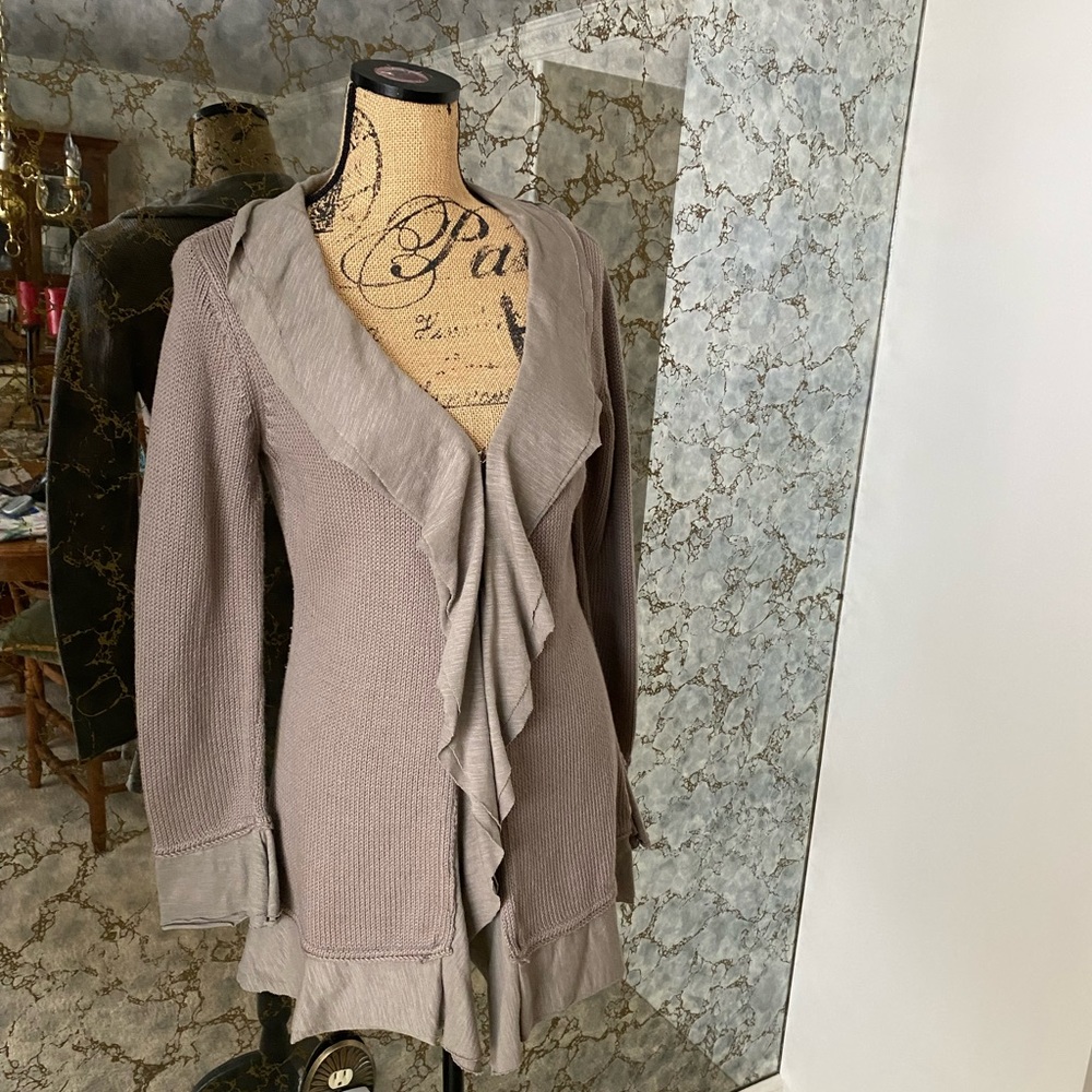 Fresh produce Taupe ruffle sweater excellent condition!